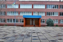 Остался один в закрытом классе и выпал из окна: стали известны подробности несчастного случая в Днепровской школе