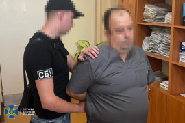 У Дніпрі посадовці ТЦК за гроші «списували» потенційних мобілізованих У Дніпрі посадовці ТЦК за гроші «списували» потенційних мобілізованих