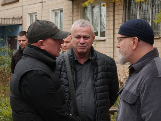 У Кривому Розі триває реалізація програми «Теплий під’їзд»: встановлено 2 884 вікна, а до кінця року буде встановлено ще 716 енергозберігаючих вікон