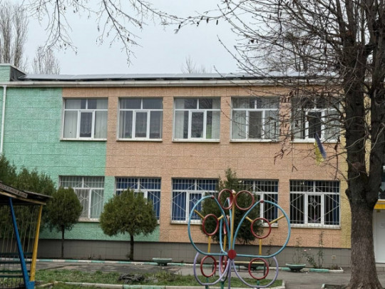 У Кривому Розі у 2025 році в рамках програми «КРИЦЯ» завершили встановлення 55 сонячних електростанцій та вводять їх в експлуатацію