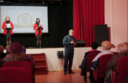 Від комп’ютерної грамотності до фестивалів талантів - із турботою про криворіжців старшого покоління: Олександр Вілкул відкрив 11-й семестр Університету третього віку