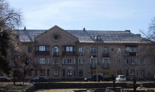 О. Вілкул: Продовжуємо відновлювати пошкоджені ворогом оселі криворіжців. Зараз тривають роботи по 204 будинках, які постраждали у грудні 2025 та початку 2026 років