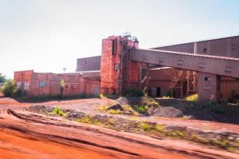 На АМКР игнорируют меры по пылеподавлению на открытом складе руды