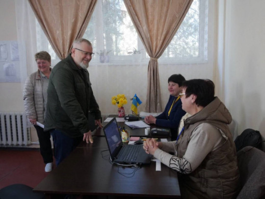 У Кривому Розі триває перша у цьому році «хвиля» видачі безкоштовних продуктових наборів для вразливих верств населення