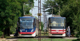 У Кривому Розі призупинили рух кількох трамваїв через падіння уламків шахеда