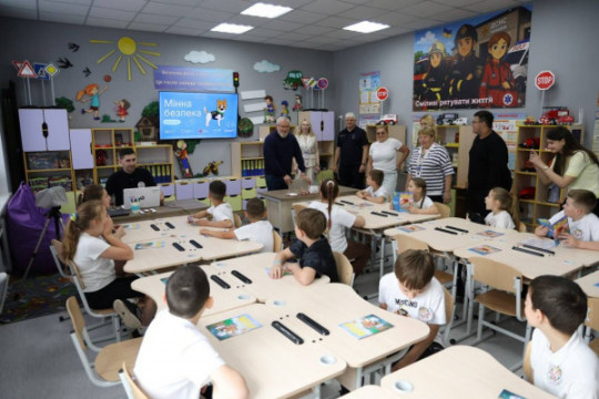 У Кривому Розі стартував сезон літнього дозвілля. Для дітей працюватимуть 215 пришкільних майданчиків