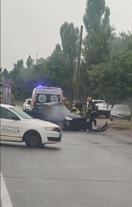 ДТП у Довгинцівському районі: на 5-му кілометрі працюють екстрені служби ОНОВЛЕНО