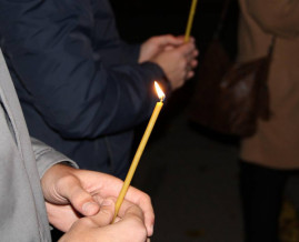 В Кривом Роге зажгли свечи в память о павших в польско-украинской войне В Кривом Роге зажгли свечи в память о павших в польско-украинской войне