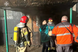 У Кривому Розі чоловік опинився у вогняній пастці У Кривому Розі чоловік опинився у вогняній пастці