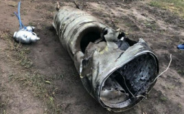 У Кривому Розі чоловік намагався здати в металобрухт частини російської ракети У Кривому Розі чоловік намагався здати в металобрухт частини російської ракети
