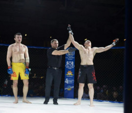 Криворожанин вошел в десятку лучших спортсменов по версии Всеукраинского рейтинга профессиональных бойцов ММА