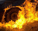 В Кривом Роге «Opel» врезался в дерево и загорелся