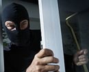 В Кривом Роге трое грабителей в масках напали на склад