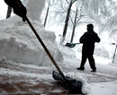 Криворожских предпринимателей просят не отставать от борьбы со снегом