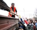 200 тисяч мешканців Дніпропетровщини взяли участь у суботнику, присвяченому Дню довкілля