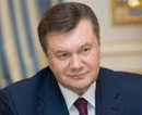 Виктор Янукович присвоил звание «Мать-героиня» свыше 10 тыс. матерей