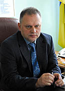 Евромайдановцы Кривого Рога пожаловались прокурору на рыночные поборы, наркоточки и игорный бизнес