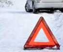 Снежная погода спровоцировала аварию в Долгинцевском районе