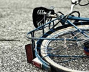 В Кривом Роге неизвестный автомобиль сбил велосипедиста