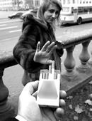 Украинцы бросают курить: за год число курильщиков в стране уменьшилось на 840 тысяч человек!