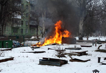 На улице Димитрова полыхает пожар (фото)