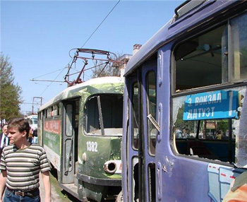 В центре Днепропетровска за час прогремело три взрыва(обновлено)