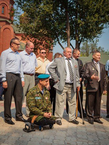 В Кривом Роге ветерану Афганистана вручили Daewoo Sens (фото)