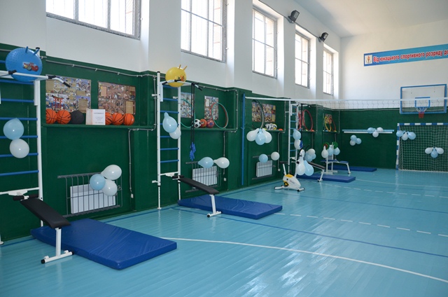 С 1 сентября ученики трех школ Кривого Рога будут заниматься физкультурой в обновленных спортзалах