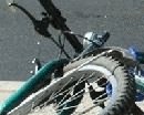 В Кривом Роге скутерист сбил велосипедиста